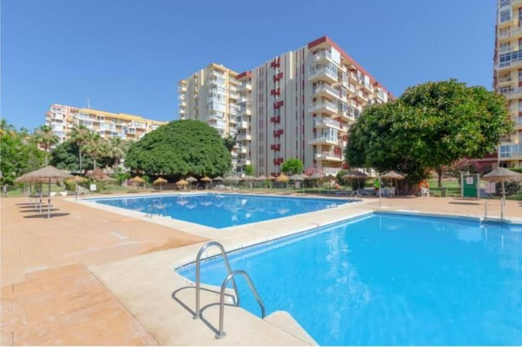 Malabiz Home Piscina Terraza Con Vistas Y Playa بينالماذينا المظهر الخارجي الصورة